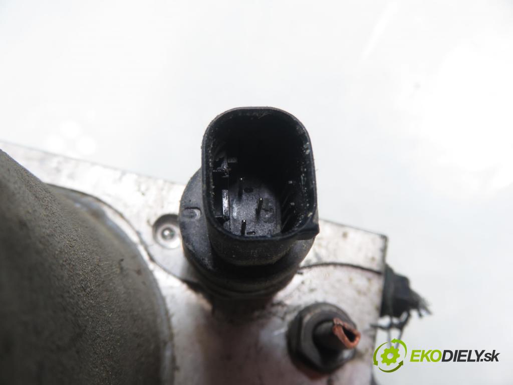 BMW 3 Touring (E46) KOMBI 2002 0,00 330 xd - M57 D30 (306D1) 2926,00 Pumpa ABS 6757019 ; 0265950066 ; 0265225152 (Pumpa ABS)