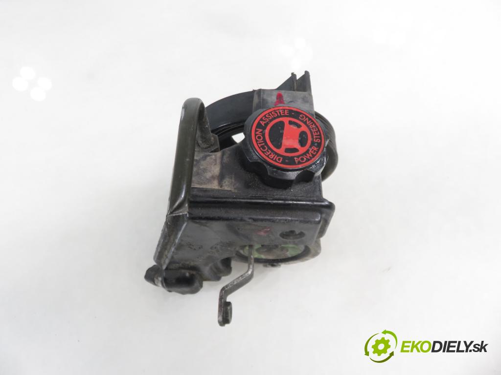 CITROEN XSARA PICASSO (N68) MINIVAN 2002 66,00 2.0 HDi 8V 90 - RHY 1997,00 pumpa servočerpadlo 9636320580 (Servočerpadlo)