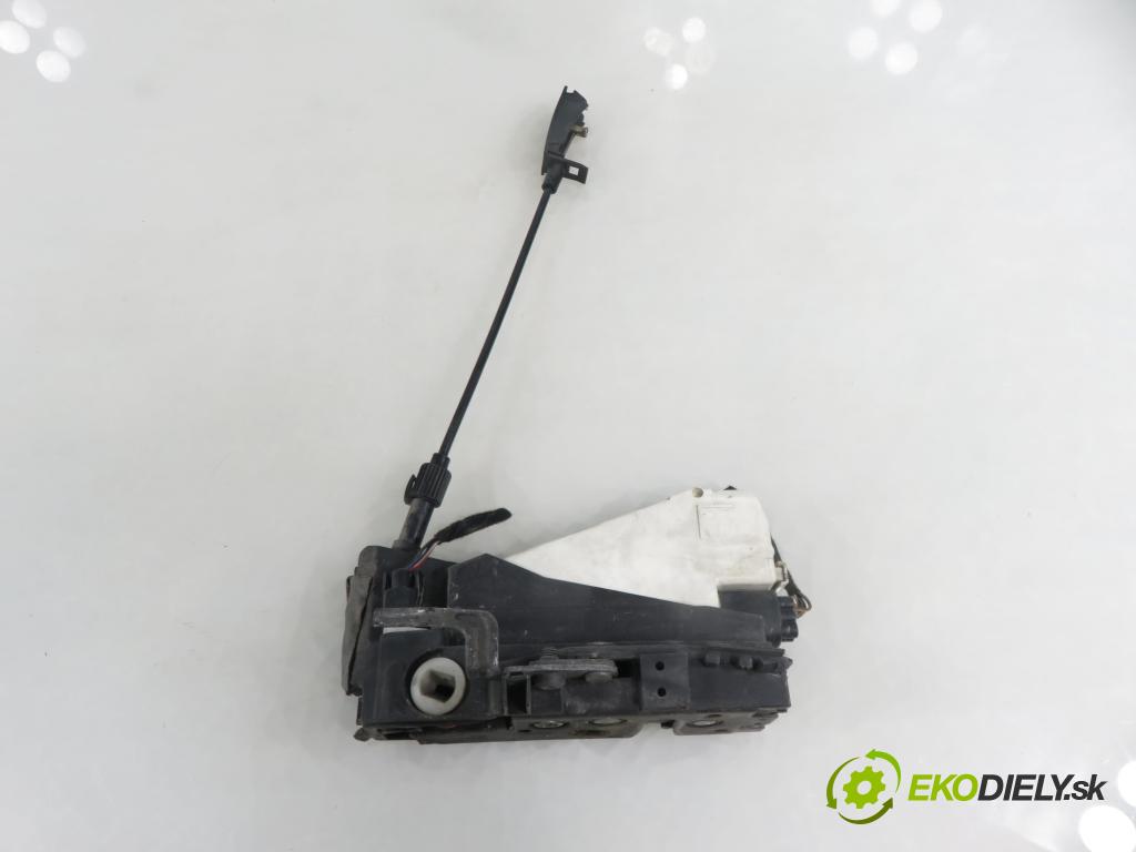 FORD GALAXY (WGR) VAN 2002 85,00 1.9 TDI PD 115 - AUY 1896,00 zámok 93BG220A20DD