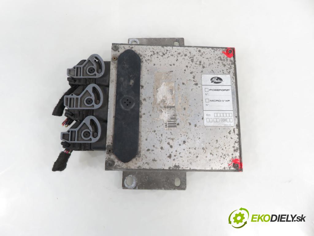 PEUGEOT 206 liftback (2A/C) HB 2003 440,00 1.1 i - HFX (TU1JP) 1124,00 Riadiaca jednotka Motor IAW48P276 ; HW9645989480 ; SW9648620880