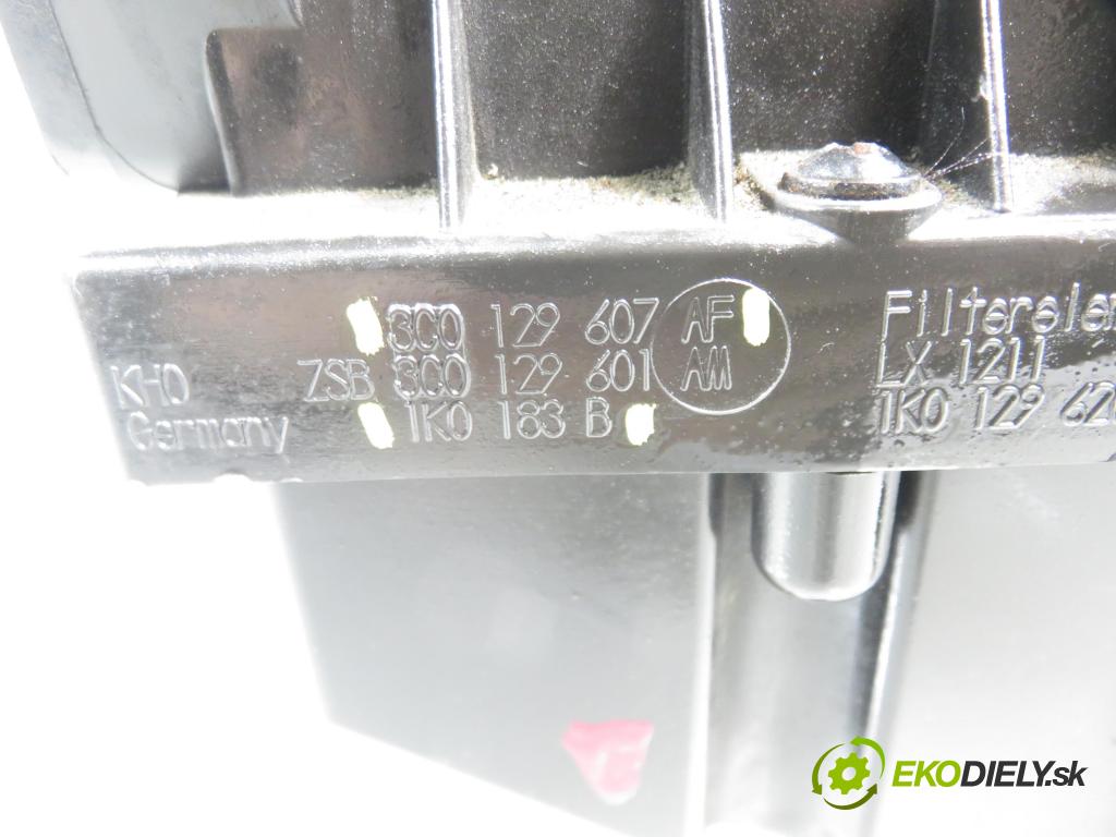 VW GOLF PLUS (5M1, 521) HB 2008 77,00 1.9 TDI - BLS 1896,00 Obal filtra vzduchu 1K0183B ; 3C0129607AF (Obal vzduchového filtra)