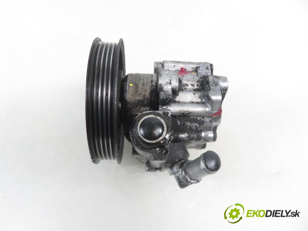 AUDI A4 Avant (8E5, B6) KOMBI 2002 96,00 1.9 TDI PD 130 - AVF 1896,00 pumpa servočerpadlo 8D0145156T (Servočerpadlo)