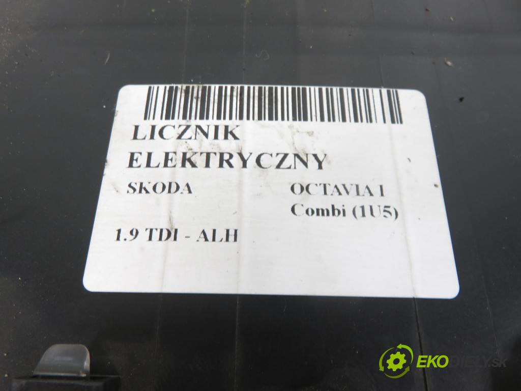 SKODA OCTAVIA I Combi (1U5) KOMBI 2003 66,00 1.9 TDI 90 - ALH 1896,00 Prístrojovka elektrický 1U0920921J
