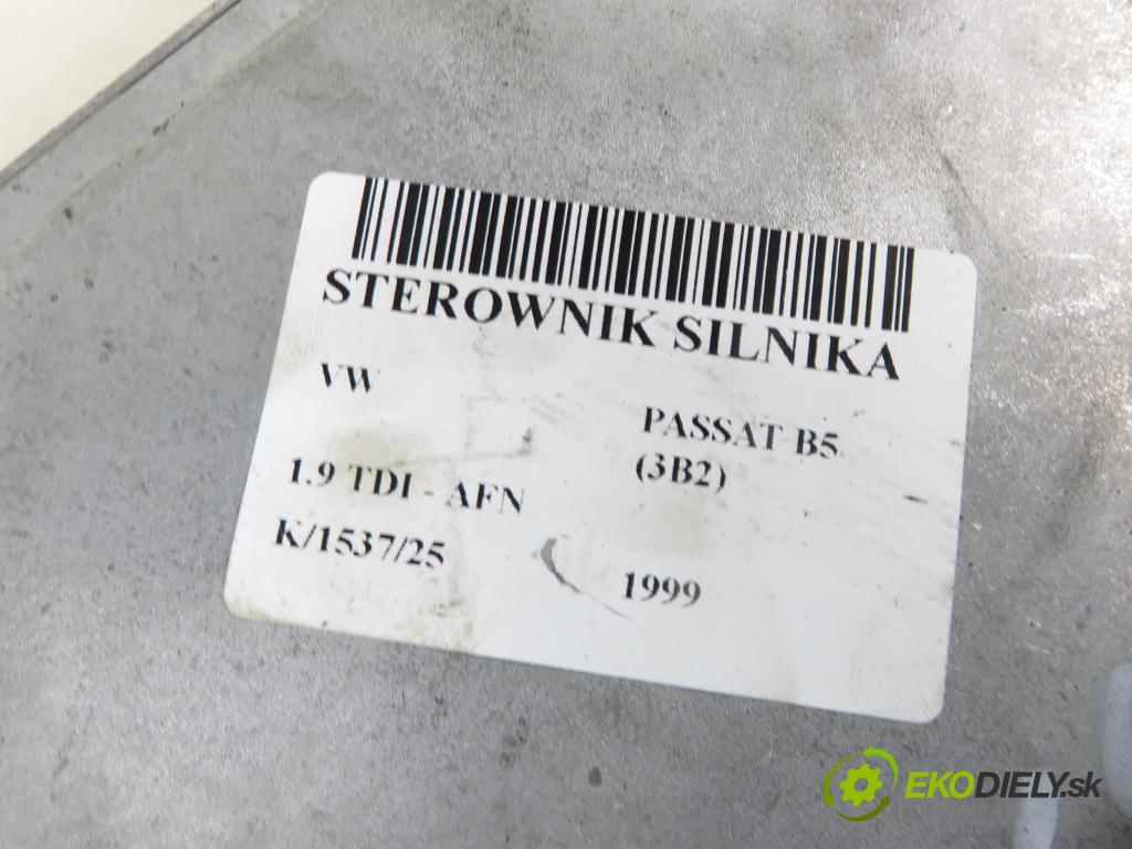 VW PASSAT B5 (3B2) SEDAN 1999 81,00 1.9 TDI 110 - AFN 1896,00 Riadiaca jednotka Motor 038906018P ; 0281001720