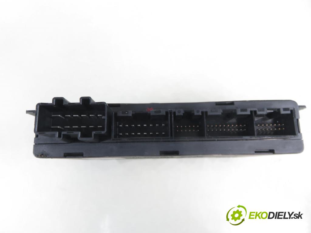 AUDI A6 Avant (4B5, C5) KOMBI 2005 96,00 1.9 TDI - AVF 1896,00 MODUL komfortu 4B0962258L