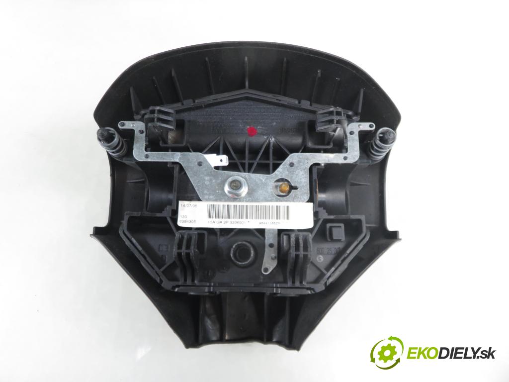 PEUGEOT 206 liftback (2A/C) HB 2006 55,00 1.4 75 - KFW 1360,00 Volant  (Volant)