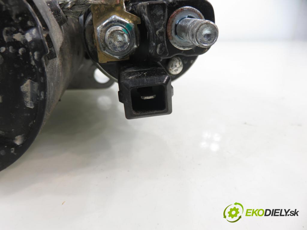 VW BORA (1J2) SEDAN 1999 85,00 2 - APK 1984,00 startér S0048 (Startér)