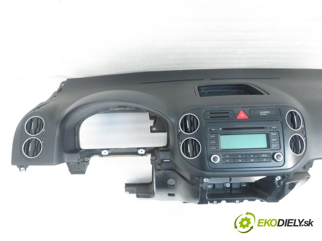 VW GOLF PLUS (5M1, 521) HB 2008 77,00 1.9 TDI - BLS 1896,00 doska