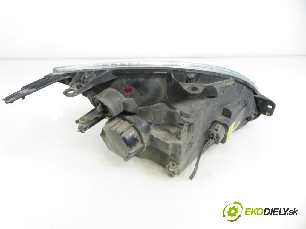 FORD FIESTA V (JH_, JD_) HB 2004 50,00 1.4 TDCi 68 - F6JB 1399,00 Svetlo LP 2S6X13W030AJ