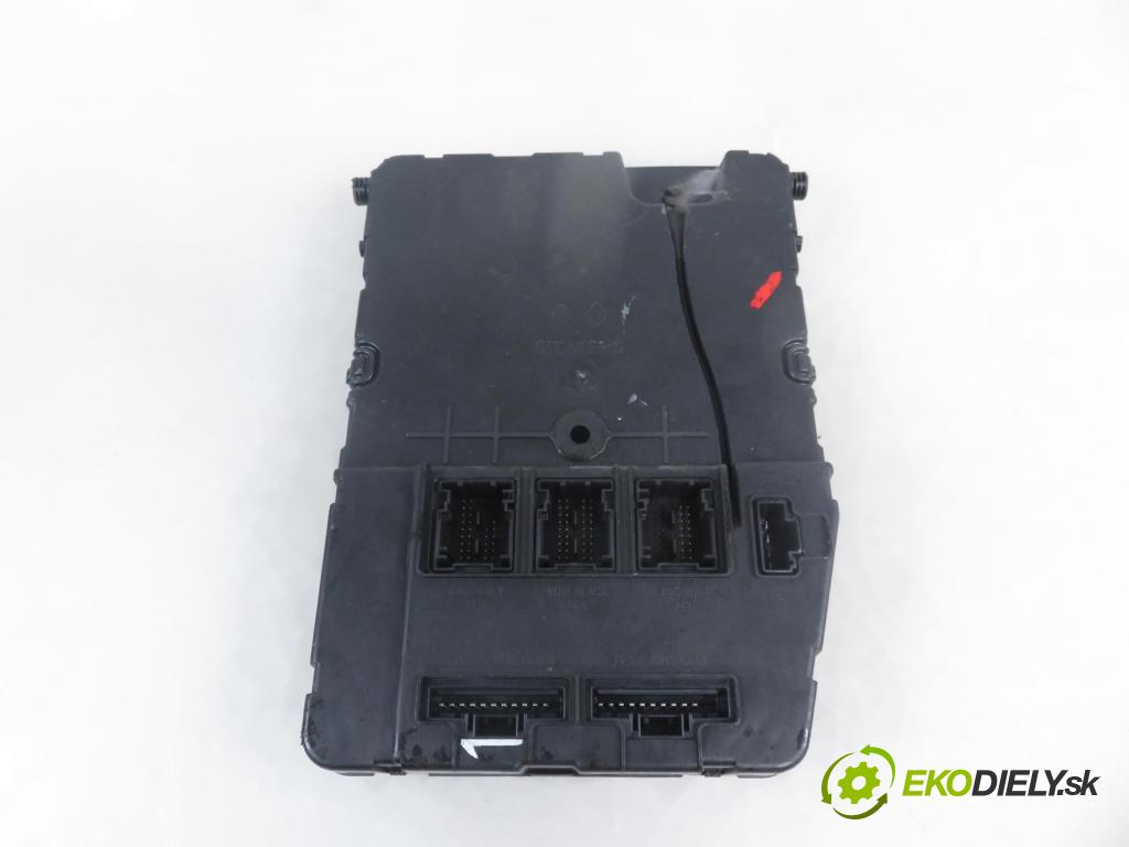 RENAULT SCENIC II (JM0/1_) MINIVAN 2004 83,00 1.6 (JM0C, JM0J, JM1B) - K4M 782 1598,00 MODUL BSI 8200306433 ; S118400220C