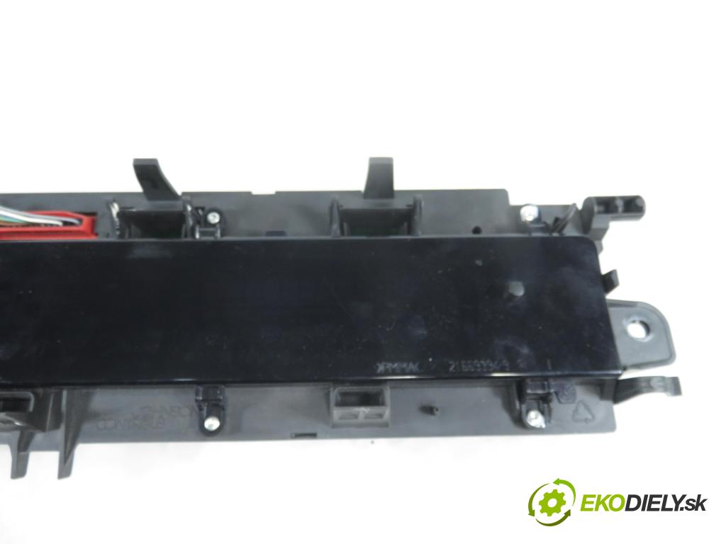 RENAULT SCENIC II (JM0/1_) MINIVAN 2004 83,00 1.6 (JM0C, JM0J, JM1B) - K4M 782 1598,00 Prístrojovka elektrický P8200461294H