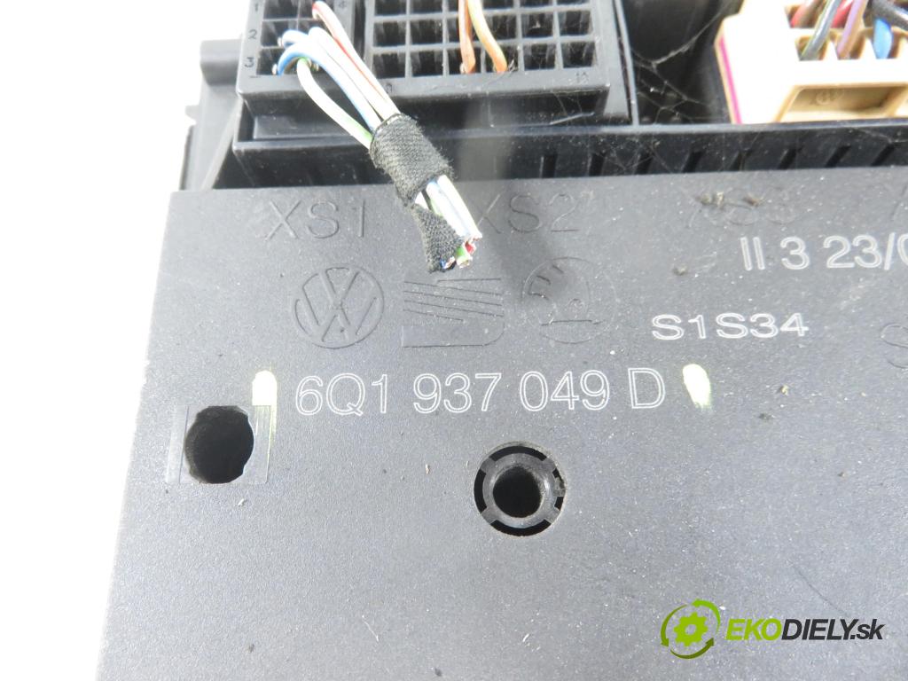 SKODA FABIA I Combi (6Y5) KOMBI 2004 47,00 1.2 - AZQ 1198,00 MODUL komfortu 6Q1937049D ; 5WK48212D