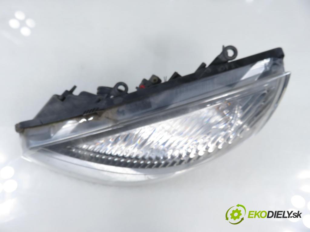 RENAULT SCENIC II (JM0/1_) MINIVAN 2004 83,00 1.6 (JM0C, JM0J, JM1B) - K4M 782 1598,00 Svetlo LP