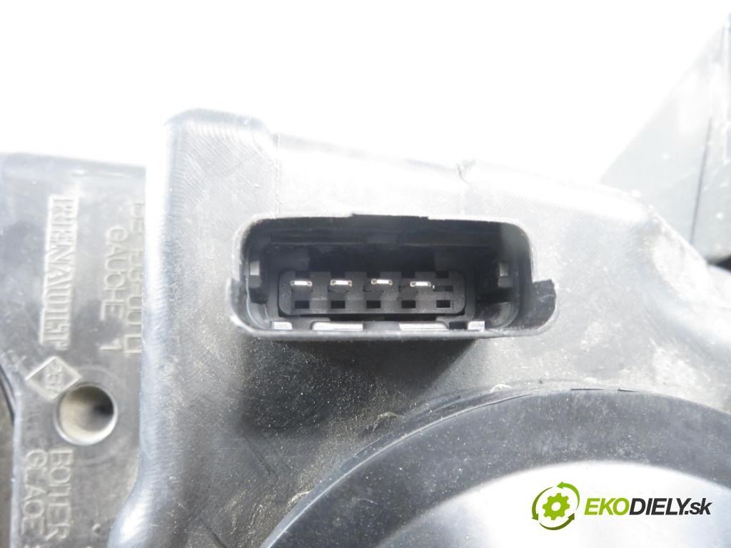 RENAULT SCENIC II (JM0/1_) MINIVAN 2004 83,00 1.6 (JM0C, JM0J, JM1B) - K4M 782 1598,00 Svetlo LP