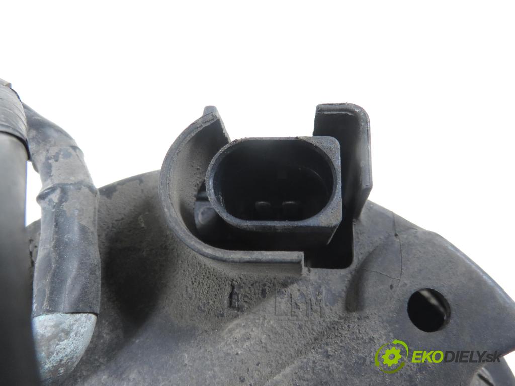 SKODA FABIA I Combi (6Y5) KOMBI 2004 47,00 1.2 - AZQ 1198,00 Alternátor 03D903025H ; SG8B026 (Alternátor)