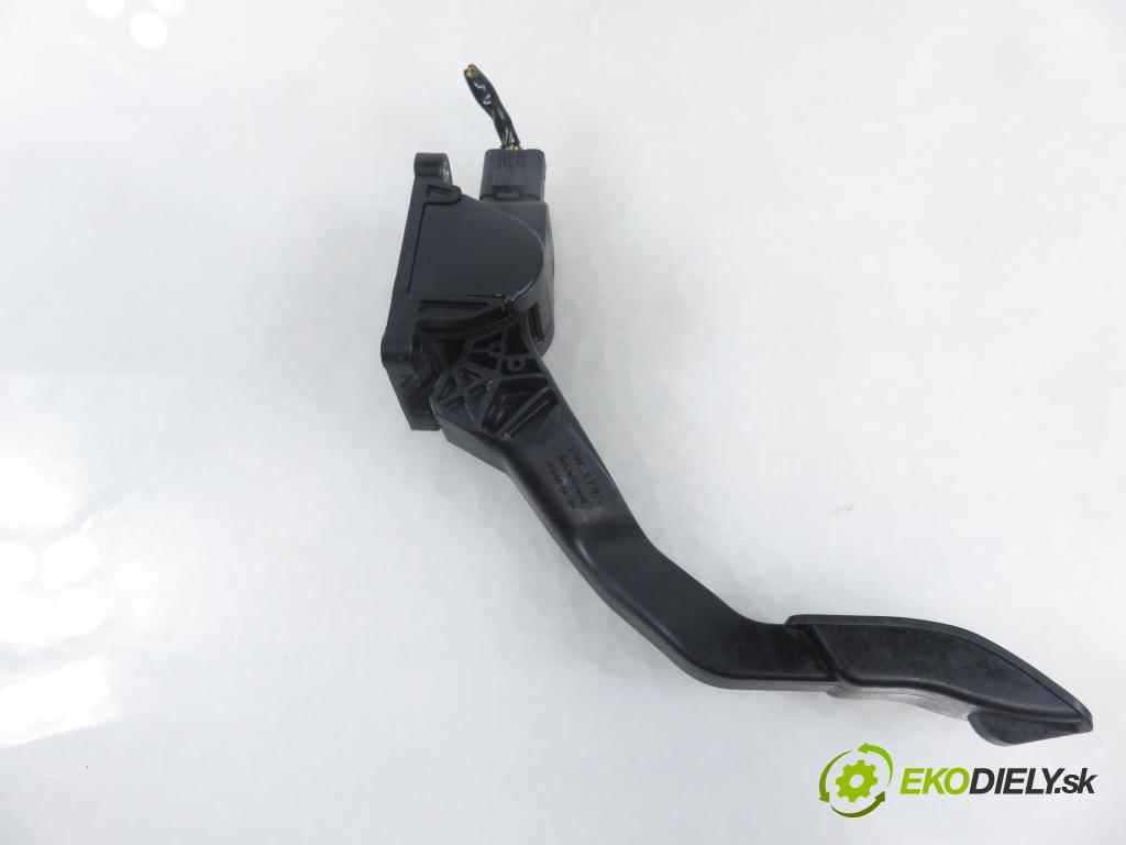 PEUGEOT 307 SW (3H) KOMBI 2006 80,00 1.6 HDI 110 - 9HZ (DV6TED4) 1560,00 Potenciometer plynu 0280755041 ; 9680565880 (Potenciometer plynového pedálu)