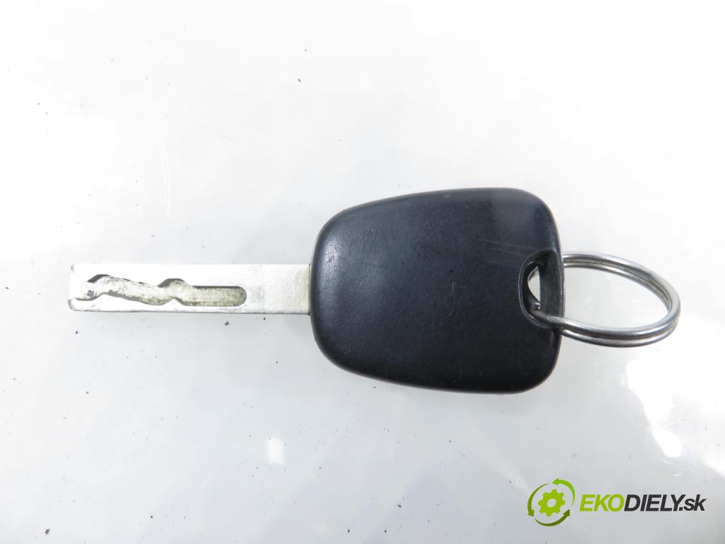 PEUGEOT 307 SW (3H) KOMBI 2006 80,00 1.6 HDI 110 - 9HZ (DV6TED4) 1560,00 spínačka / VLOŽKY 9663123280