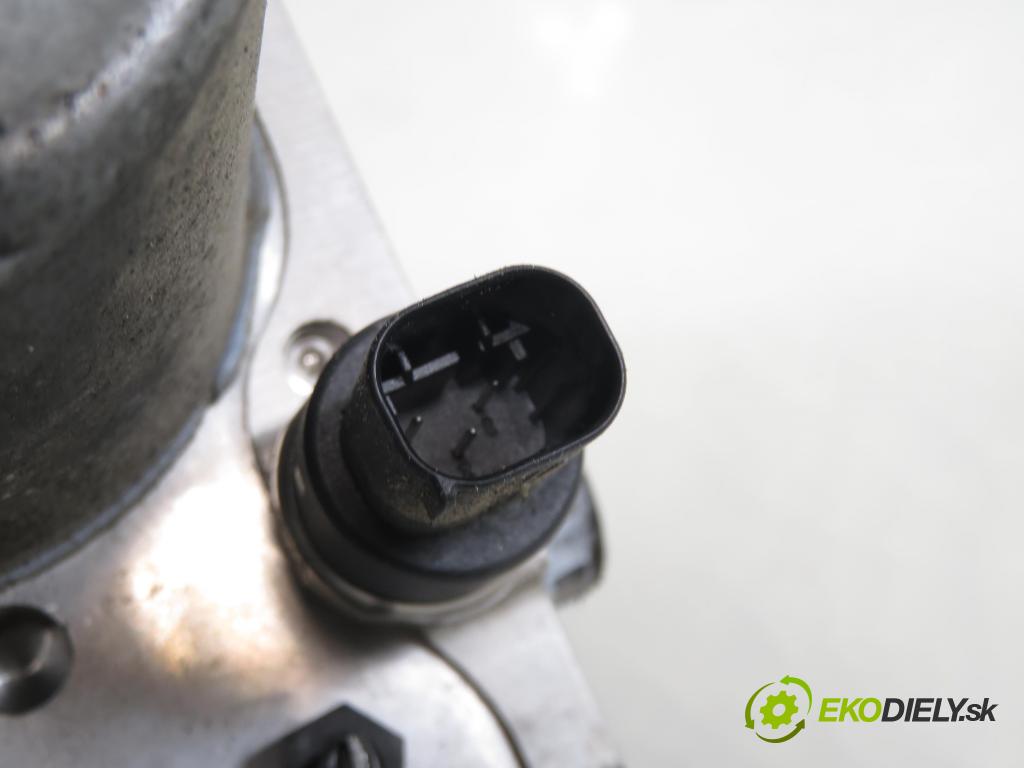 AUDI A4 Avant (8E5, B6) KOMBI 2003 120,00 2.5 V6 TDI 163 - BFC 2496,00 Pumpa ABS 0265950011 ; 8E0614517 ; 0265225048 (Pumpa ABS)