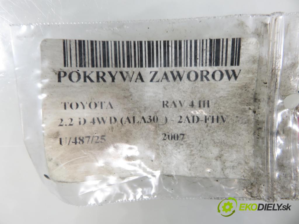 TOYOTA RAV 4 III (_A3_) SUV 2007 130,00 2.2 D 4WD 177 - 2AD-FHV 2231,00 Kryt Ventilov