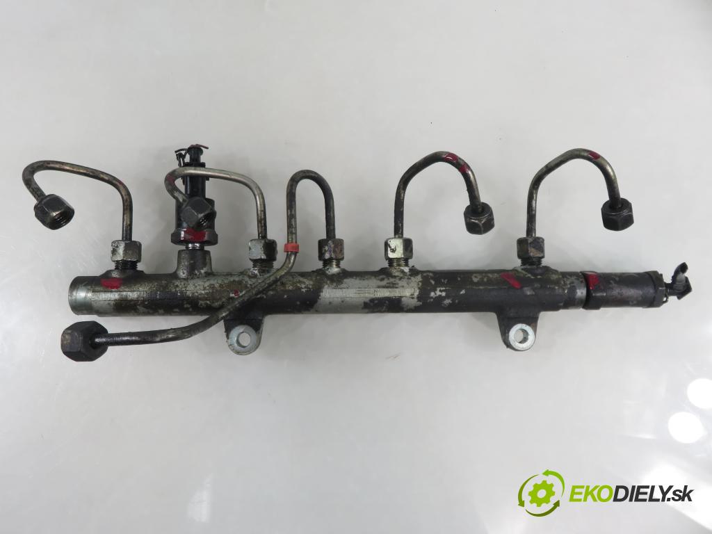 MITSUBISHI SPACE STAR nadwozie wielkoprzestrzenne (MPV) (DG_A) MINIVAN 2000 75,00 1.9 DI-D 102 - F9Q1 1870,00 Lišta vstrekovacia 0445214024 ; 7700114017 ; 0281002405 (Vstrekovacia lišta)