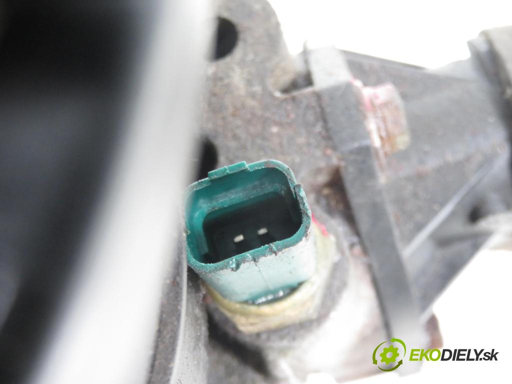 PEUGEOT PARTNER Skrzynia (5_, G_) FURGON 2004 51,00 1.9 D - WJY (DW8B) 1868,00 Obal filtra paliva 9624839210 (Obal palivového filtra)