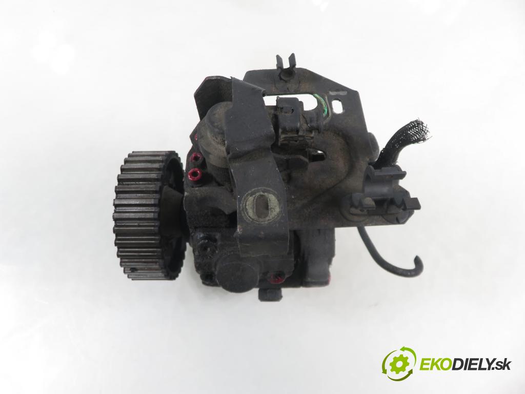 FORD FOCUS II Turnier (DA_, FFS, DS) KOMBI 2006 66,00 1.6 TDCI 90 1560,00 Pumpa vysokého tlaku 0445010102 ; 9656300380A