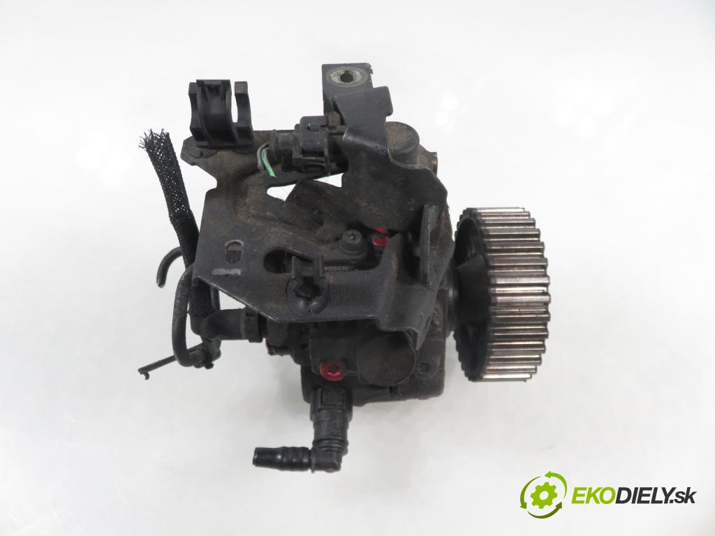 FORD FOCUS II Turnier (DA_, FFS, DS) KOMBI 2006 66,00 1.6 TDCI 90 1560,00 Pumpa vysokého tlaku 0445010102 ; 9656300380A