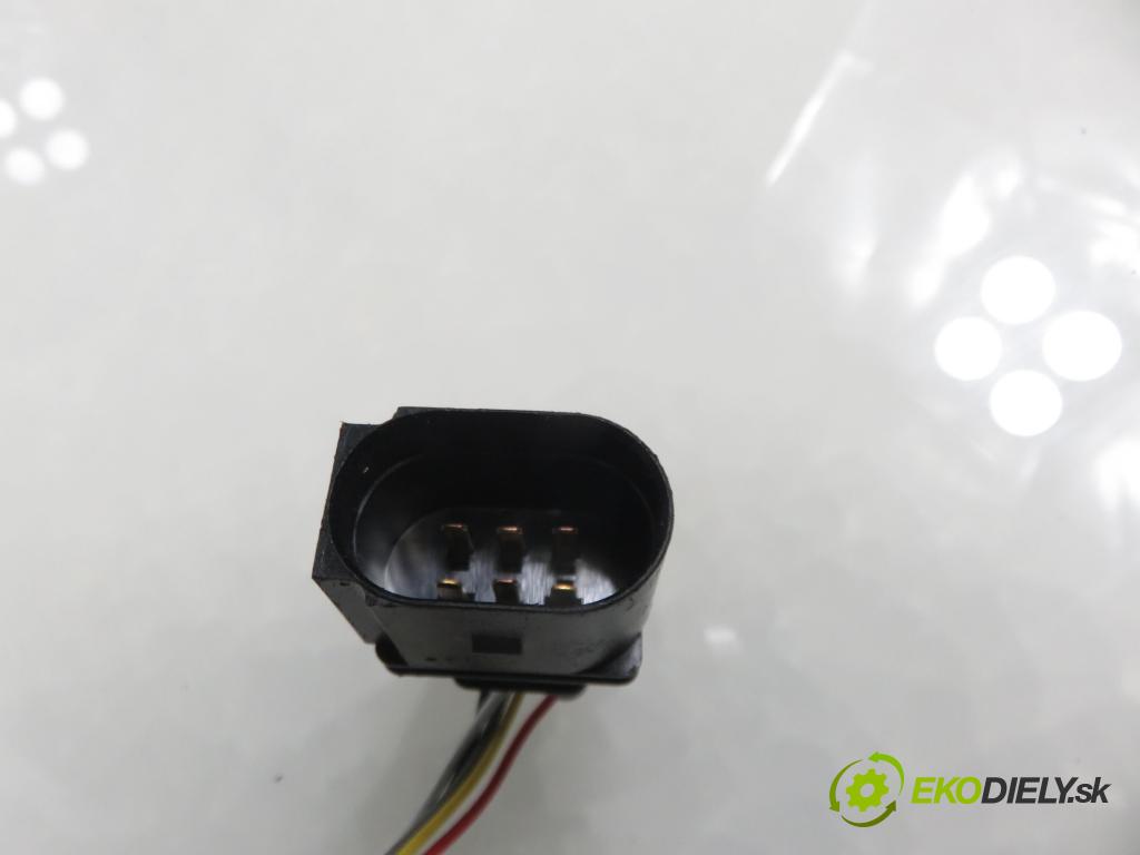 AUDI A3 (8L1) HB 2002 75,00 1.6 - AVU 1595,00 sonda lambda 0258007351 (Lambda sonda)