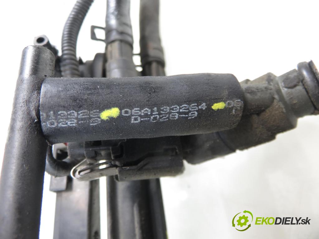 VW BORA (1J2) SEDAN 1999 85,00 2 - APK 1984,00 Lišta vstrekovacia 037133317N ; 06A133264 ; 00900529 (Vstrekovacia lišta)