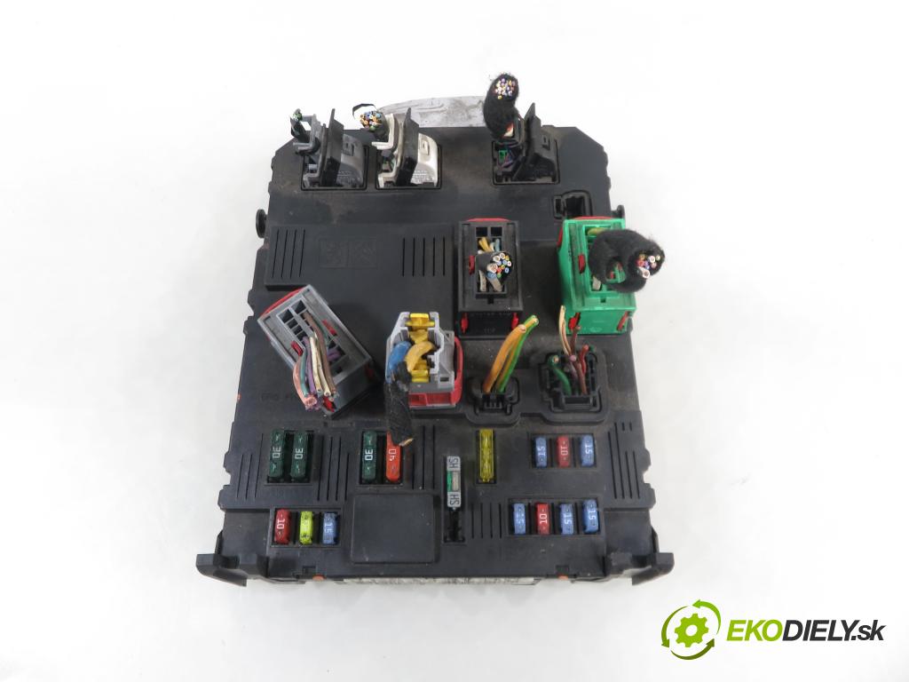 CITROEN C3 I (FC_) HB 2005 44,00 1.1 i - HFX (TU1A) 1124,00 MODUL BSI S118085200L