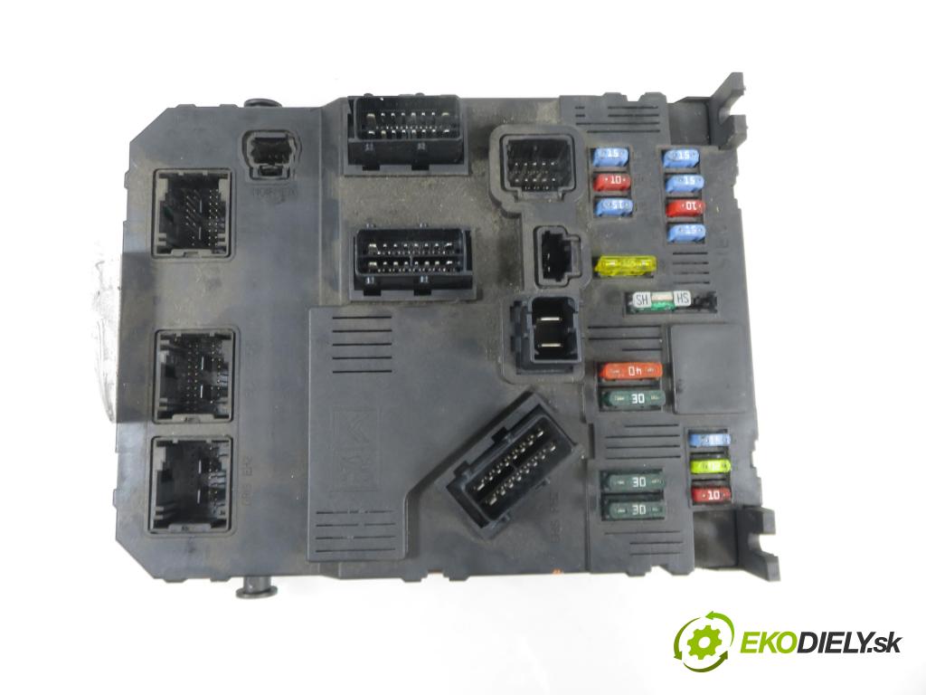 CITROEN C3 I (FC_) HB 2005 44,00 1.1 i - HFX (TU1A) 1124,00 MODUL BSI S118085200L