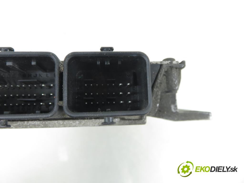 CITROEN C3 I (FC_) HB 2005 44,00 1.1 i - HFX (TU1A) 1124,00 Riadiaca jednotka Motor IAW48P272 ; HW9645989480 ; SW9655756380