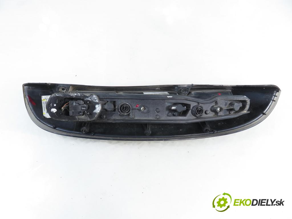 OPEL CORSA C (X01) HB 2004 55,00 1.2 16V 75 - Z 12 XE 1199,00 Svetlo ľavé zadné 89307491 ; 24457235