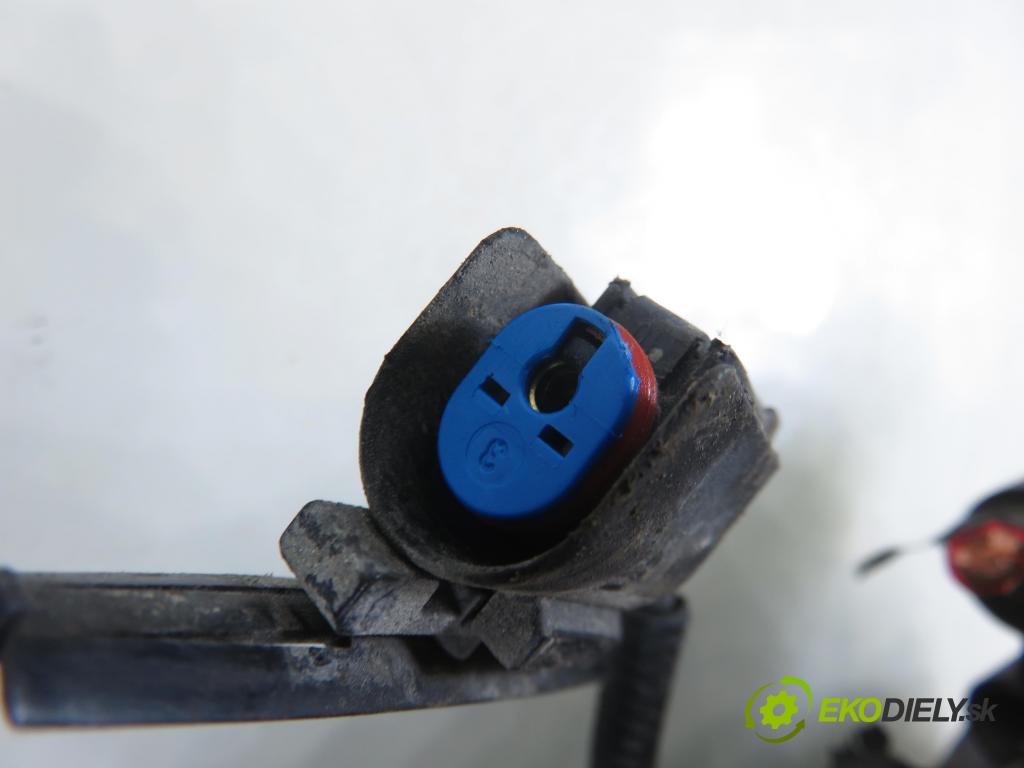 FORD FOCUS II sedan (DB_, FCH, DH) SEDAN 2006 74,00 1.6 - SHDB 1596,00 Štartér 0001107417 (Štartér)