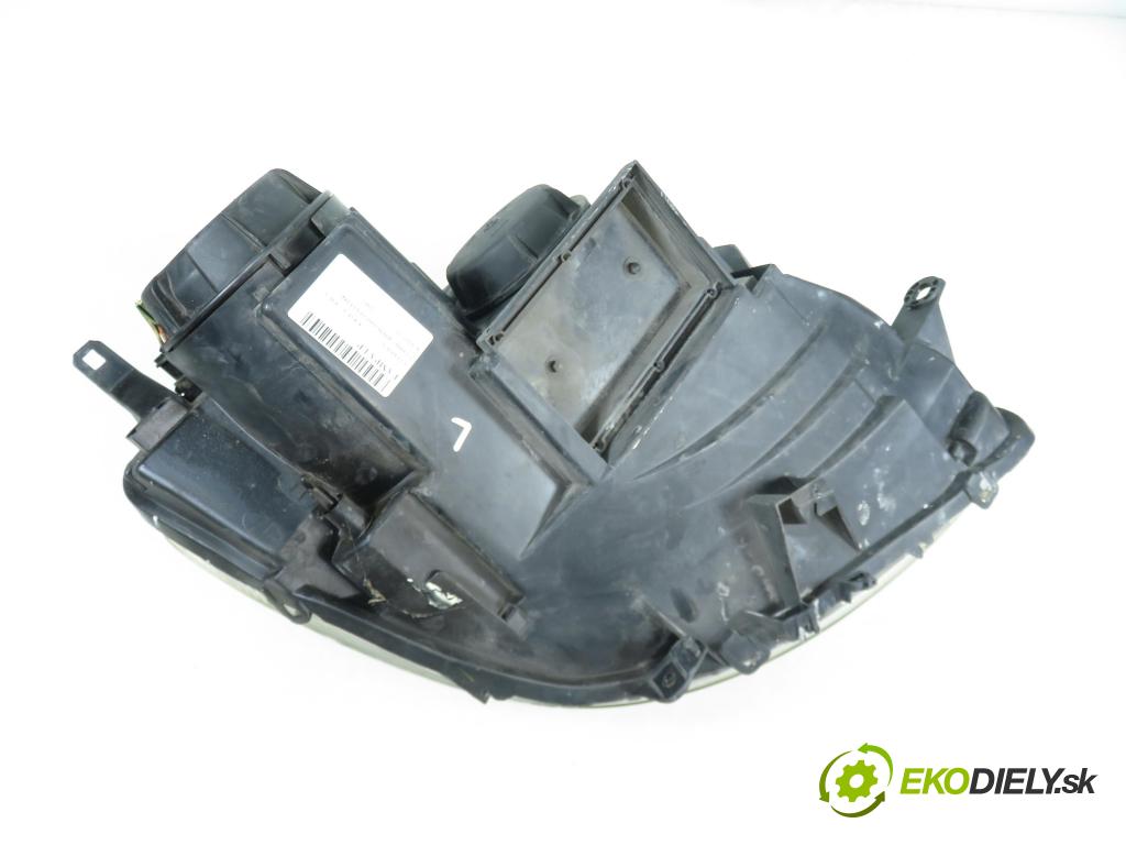 CITROEN C8 (EA_, EB_) MINIVAN 2002 0,00 2.0 HDi - RHT (DW10ATED4) 1997,00 Svetlo LP 1494316080