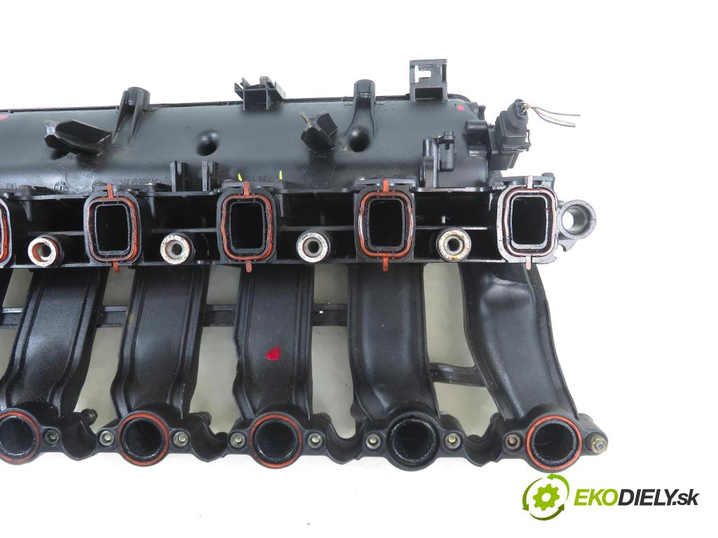 BMW 5 Touring (E39) KOMBI 2001 135,00 530 d - M57 D30 (306D1) 2926,00 Potrubie 7785554