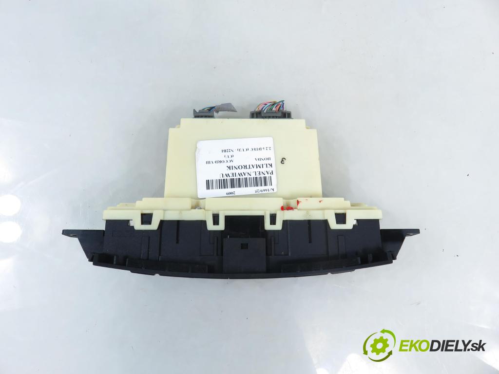 HONDA ACCORD VIII (CU) SEDAN 2009 110,00 2.2 i-DTEC (CU3) - N22B1 2199,00 Panel kúrenia KLIMATRONIK