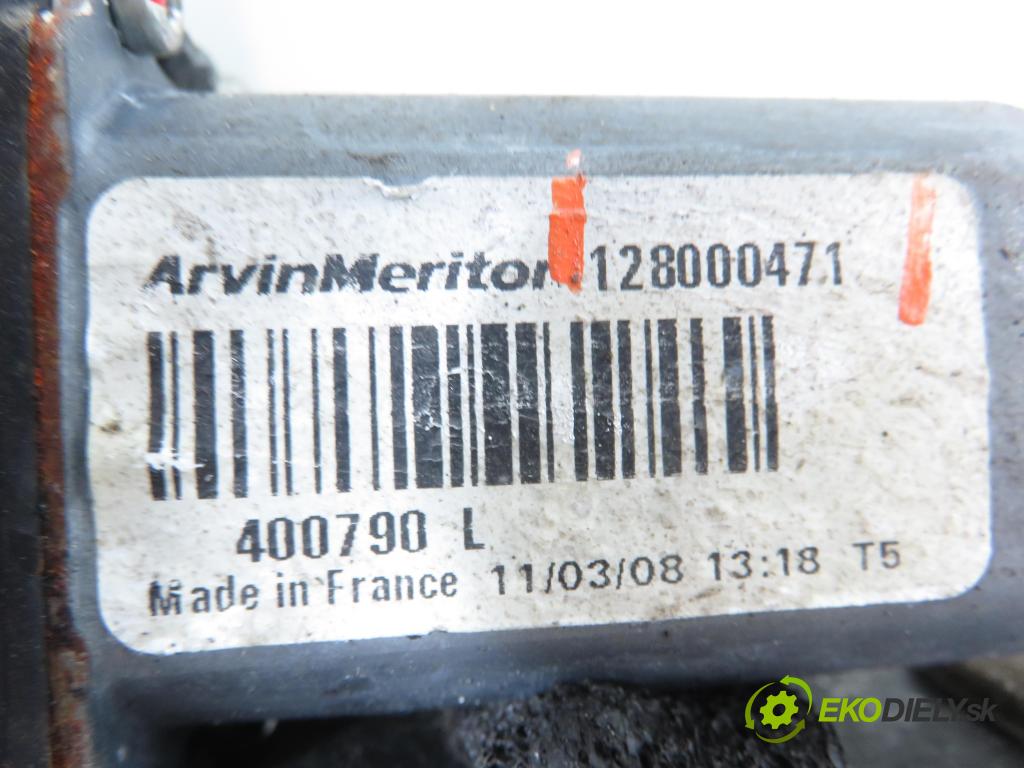 RENAULT MEGANE II (BM0/1_, CM0/1_) HB 2003 74,00 1.5 dCi - K9K 729 1461,00 Mechanizmus okien 128000471
