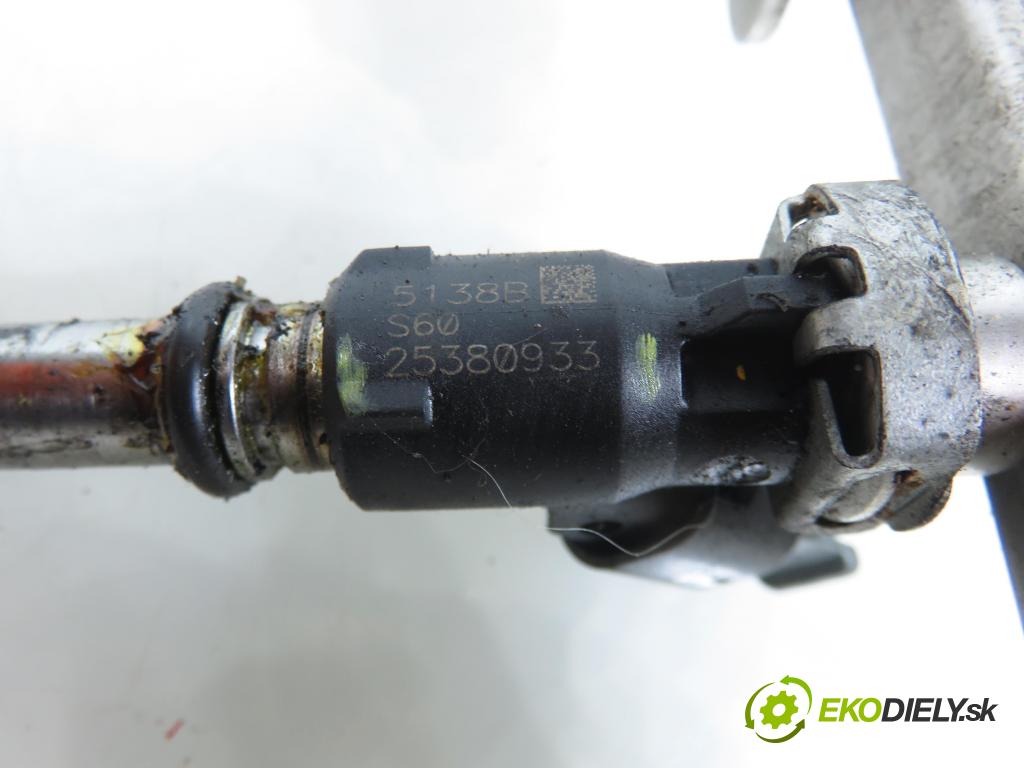 CHEVROLET AVEO / KALOS liftback (T250, T255) HB 2008 74,00 1.4 - 101  F14D4 1399,00 Lišta vstrekovacia 25380933 ; 96475741 (Vstrekovacia lišta)