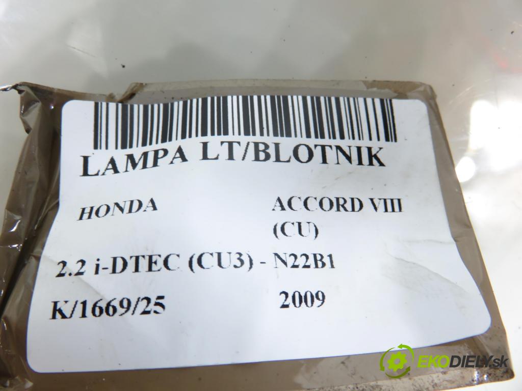 HONDA ACCORD VIII (CU) SEDAN 2009 110,00 2.2 i-DTEC (CU3) - N22B1 2199,00 světlo levé zadní