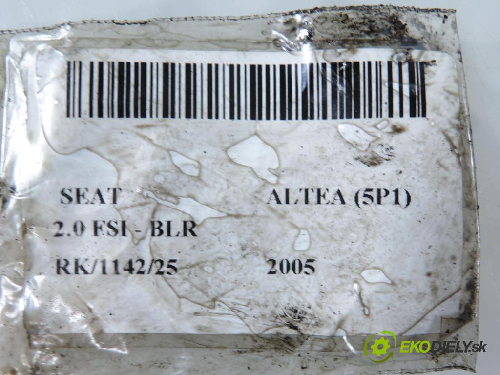 SEAT ALTEA (5P1) MINIVAN 2005 110,00 2.0 FSI - BLR 1984,00 vstrekovač 06F906036 (Vstrekovač paliva)