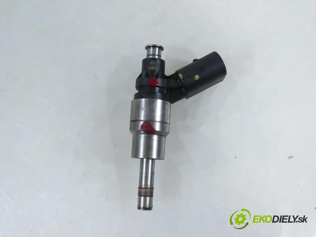 SEAT ALTEA (5P1) MINIVAN 2005 110,00 2.0 FSI - BLR 1984,00 vstrekovač 06F906036 (Vstrekovač paliva)