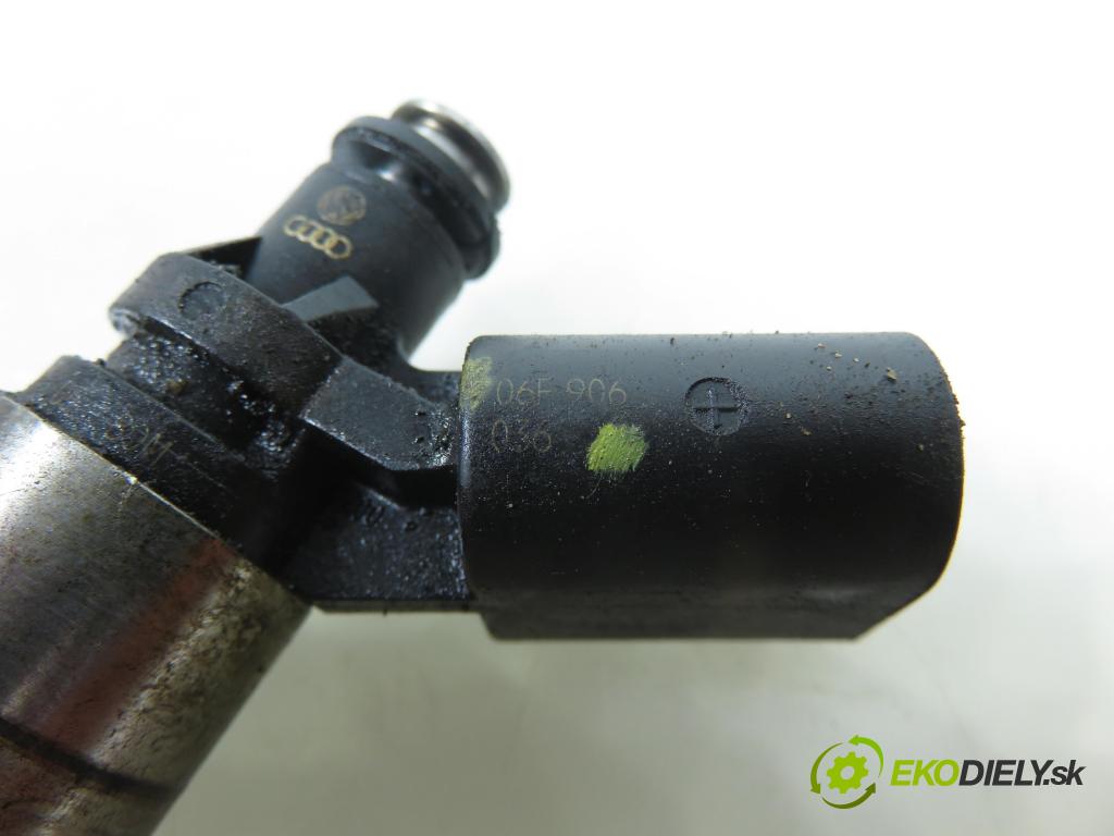 SEAT ALTEA (5P1) MINIVAN 2005 110,00 2.0 FSI - BLR 1984,00 vstrekovač 06F906036 (Vstrekovač paliva)