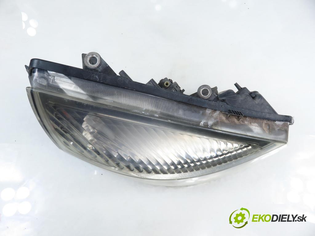 RENAULT SCENIC II (JM0/1_) MINIVAN 2004 83,00 1.6 (JM0C, JM0J, JM1B) - K4M 782 1598,00 Svetlo PP