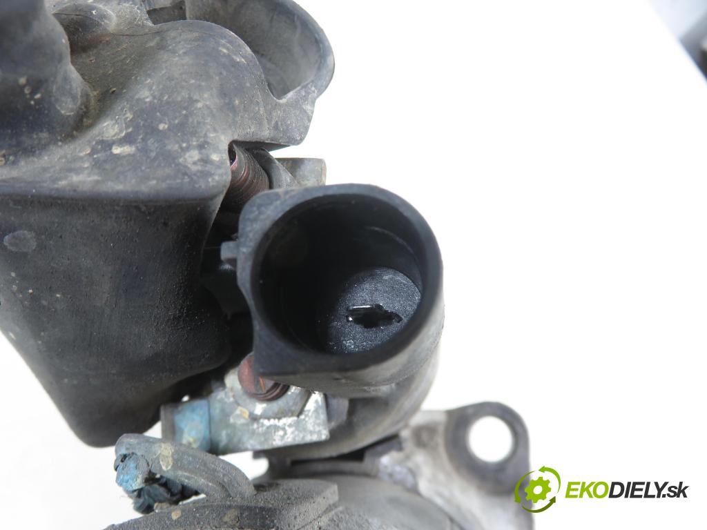 VW PASSAT B6 (3C2) SEDAN 2005 77,00 1.9 TDI PD 105 - BKC 1896,00 Štartér 022911023H (Štartér)