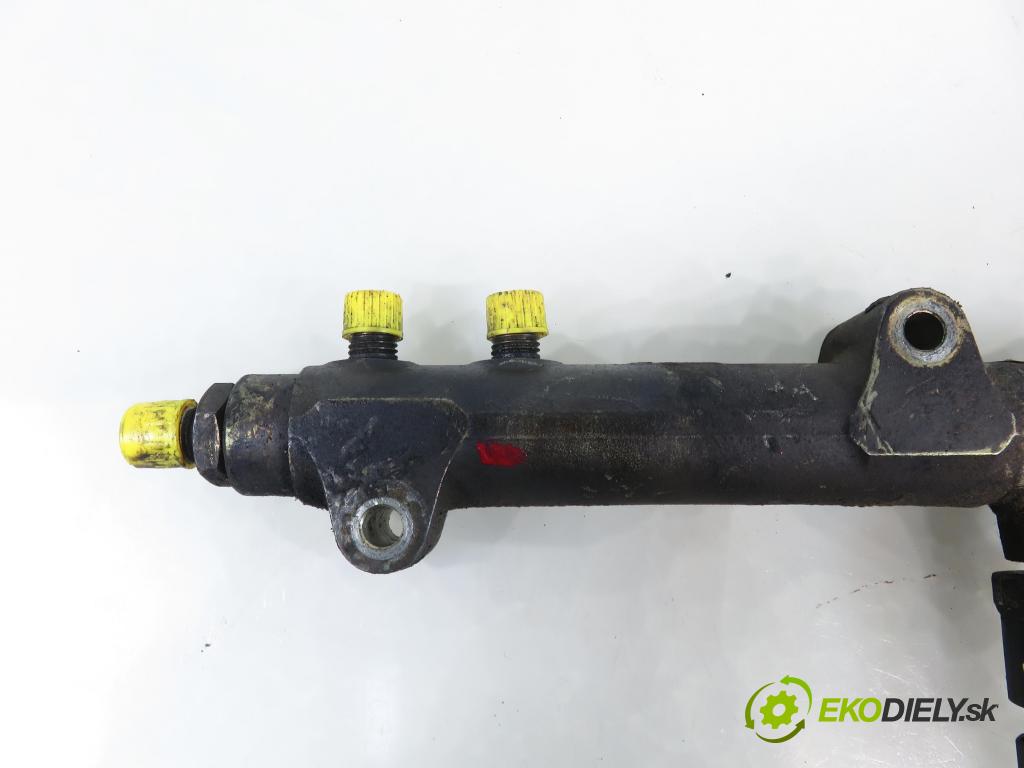 CHRYSLER VOYAGER IV (RG, RS) MINIVAN 2002 105,00 2.5 CRD 143 - ENJ 2499,00 Lišta vstrekovacia 0281002398 ; 0445214041 (Vstrekovacia lišta)