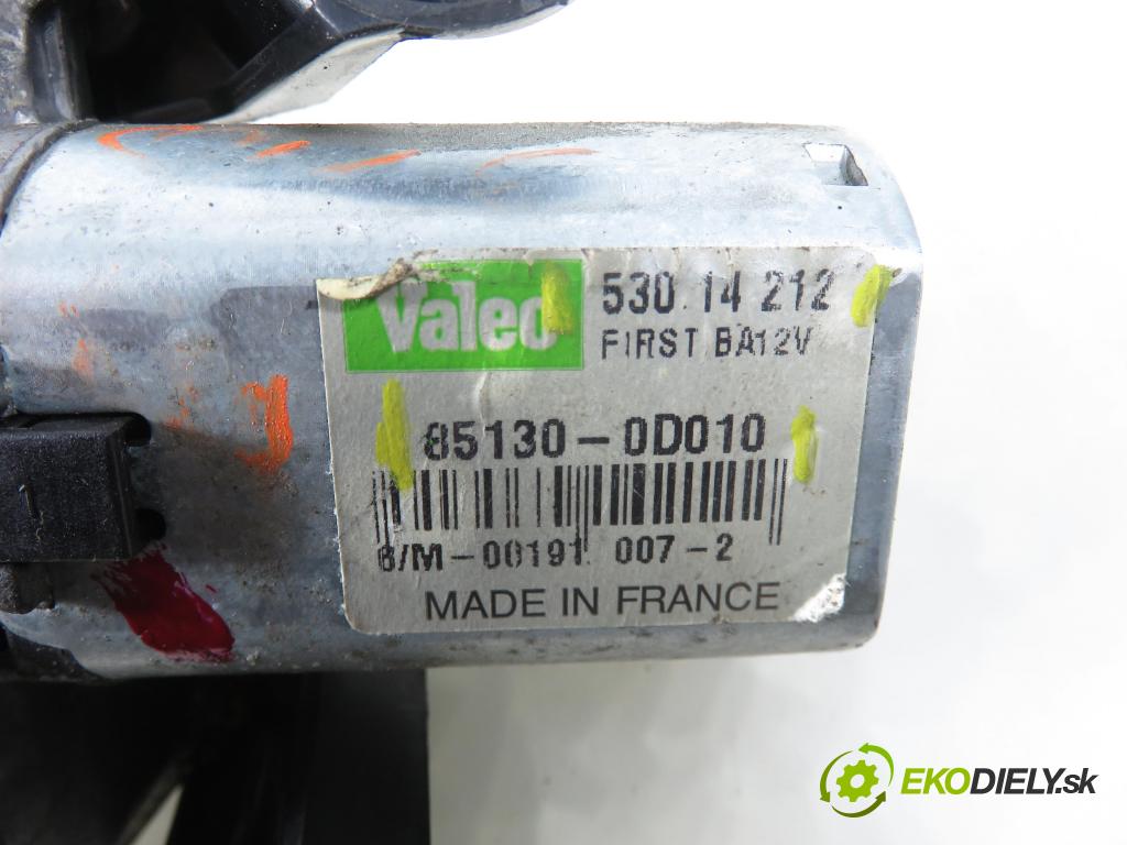 TOYOTA YARIS (_P1_) HB 2002 50,00 1.0 VVT- i 68 - 1SZ-FE 998,00 Motorček stierače zadné 851300D010 ; 53014212