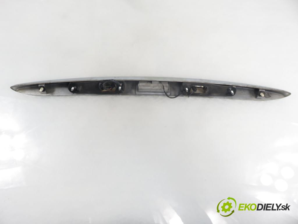 FORD FOCUS II sedan (DB_, FCH, DH) SEDAN 2006 74,00 1.6 - SHDB 1596,00 Zadné čelo dverí kufor 3M51 R43404