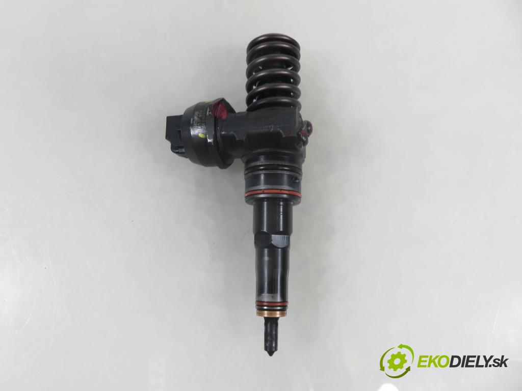 SKODA FABIA I Combi (6Y5) KOMBI 2002 74,00 1.9 TDI - ATD 1896,00 Vstrekovač 038130073AJ ; 0414720037 (Vstrekovač paliva)