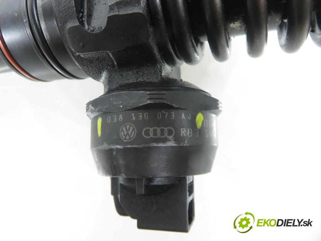 SKODA FABIA I Combi (6Y5) KOMBI 2002 74,00 1.9 TDI - ATD 1896,00 Vstrekovač 038130073AJ (Vstrekovač paliva)